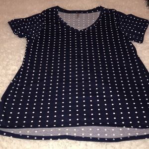 NWOT’s Lularoe Christy Tee